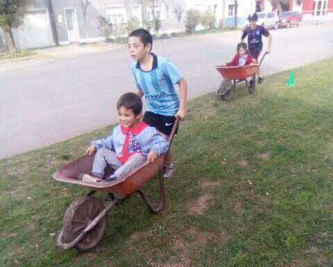 33784235_1929371463741183_571228133517164544_n