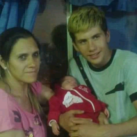 dab66a0d-8f3c-45f2-bd69-7164161a6e8b