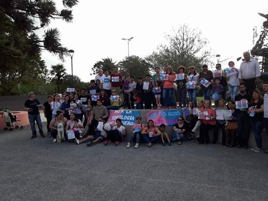 633ee2cb-e93b-4efd-820f-3036801189b6