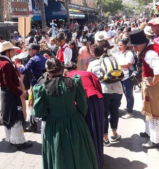 74156577_819777161796140_1520942481808556032_n