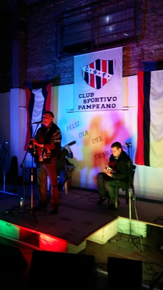 58739990_2423131757698482_8352390971744321536_n