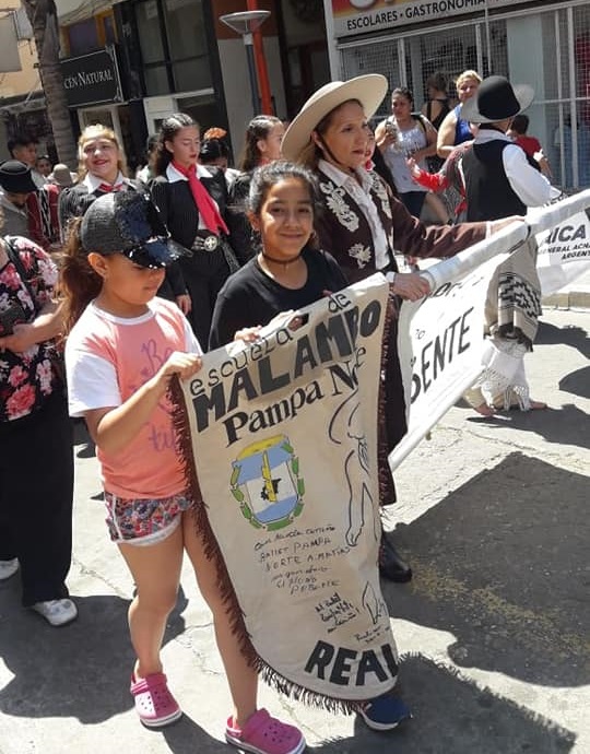 73294652_819775841796272_6846930511303016448_n