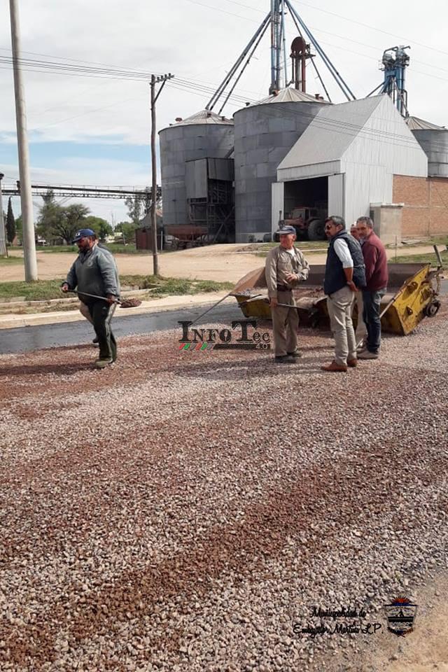 43531104_554470771648628_2315272090221019136_n