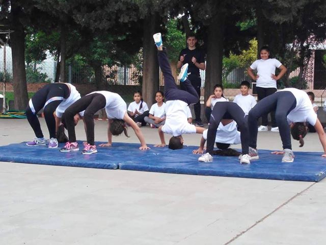 45344547_342200836537046_6356377338371899392_n