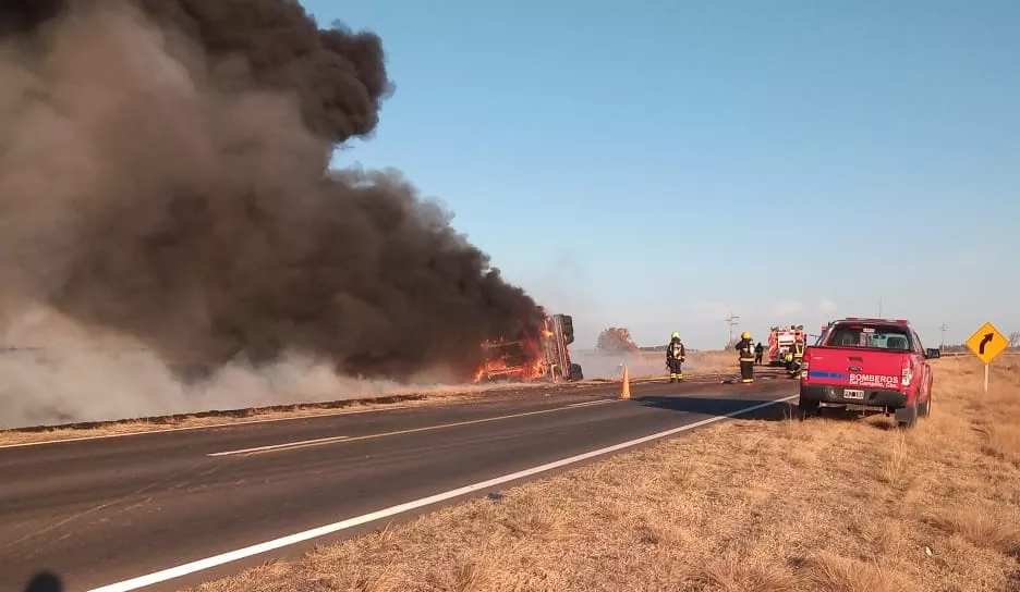 efa73633-1219-41b8-a35a-583fe296acbe