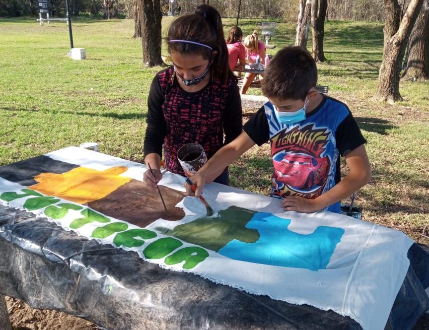 30dedfe8-0d8b-486e-be8a-7b76f571eaa5