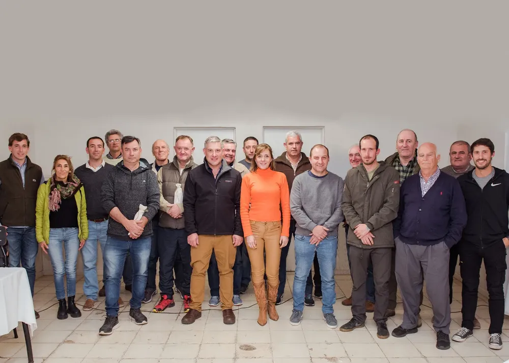 Comisión Directiva y ex presidentes Rural julio 23