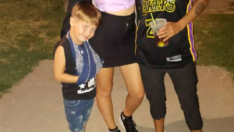 V5BB6DQRWFAJ3JGB35HUXTRRFQ