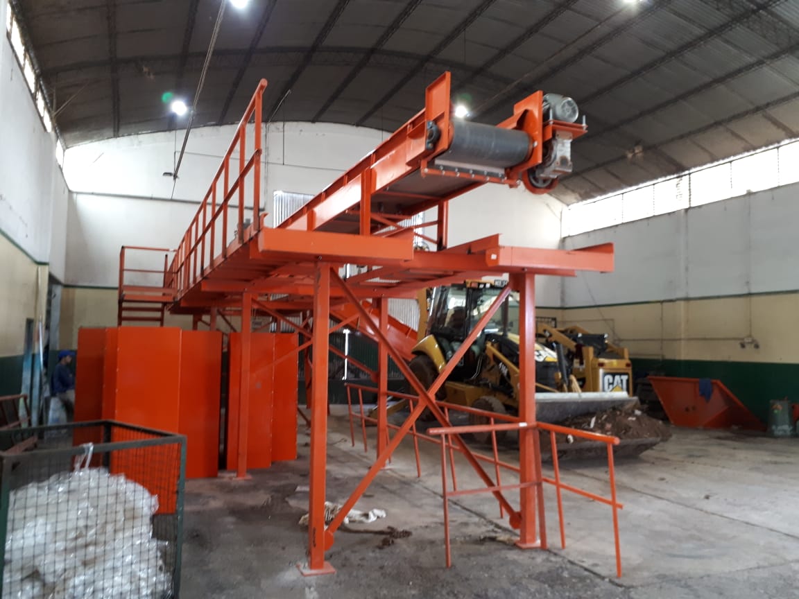 a163f9c2-a2d1-43d0-85c8-e1ea063fcc35