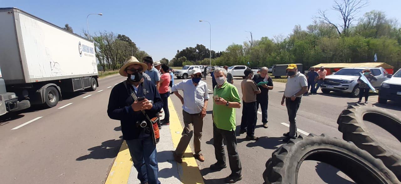 4ab93dee-7868-40f2-9e25-40cd2ec5e578