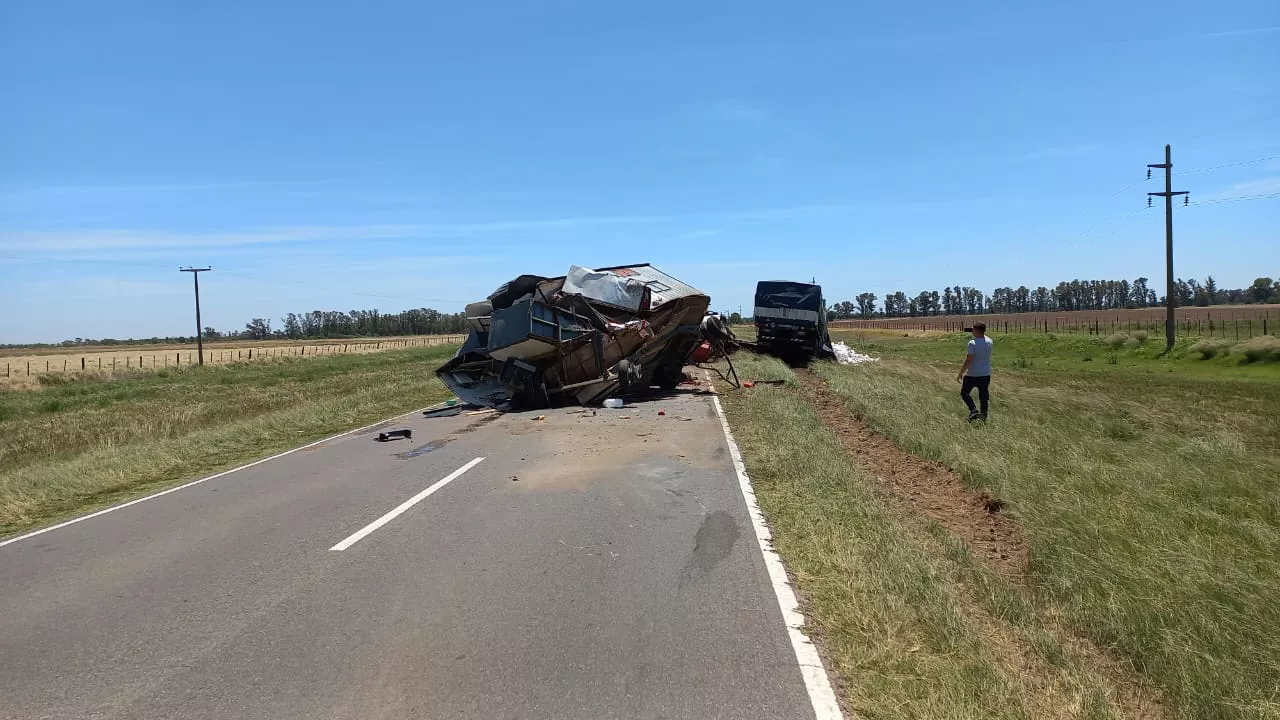 b8f2ca06-8503-4f29-ac25-8f42b889bedd