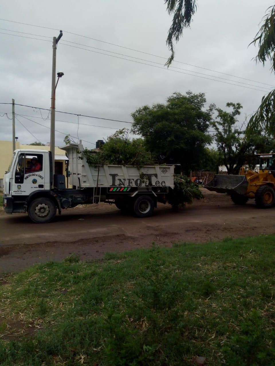 ee296f24-7dfa-435c-9523-9cbab40c3d0d