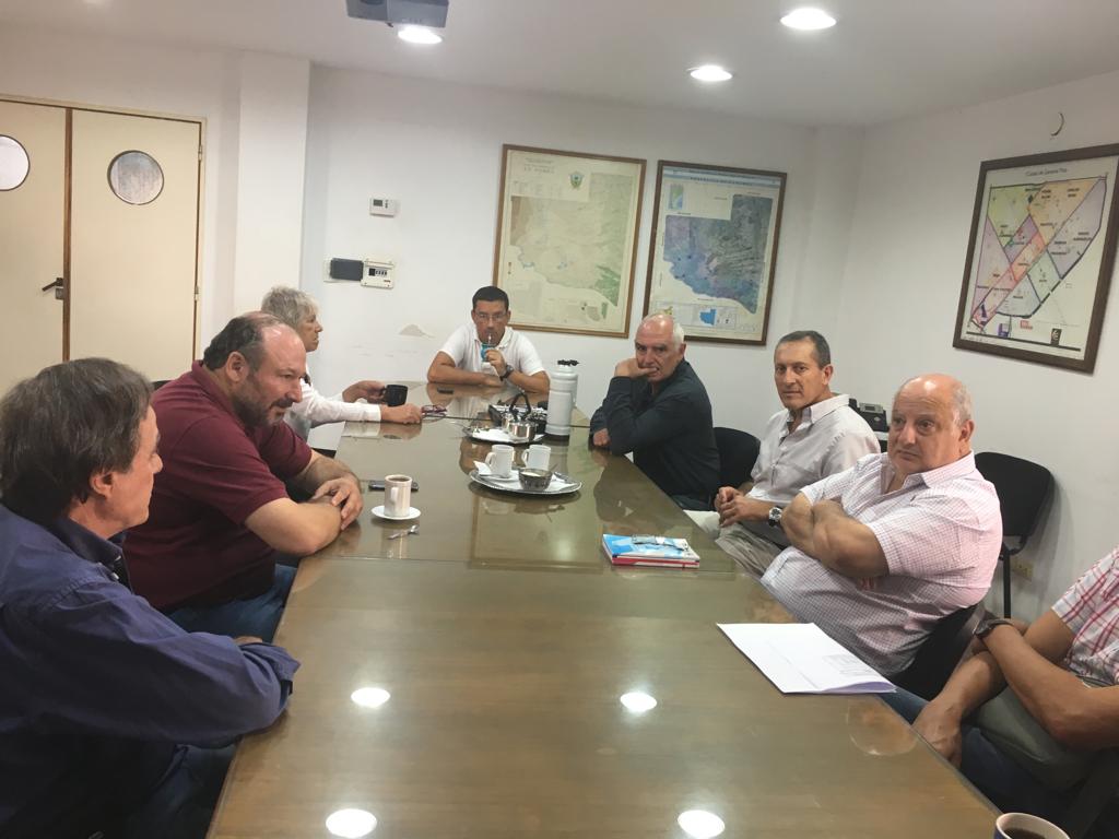 04ce5a5a-2c38-400a-bd51-228d9be356e1