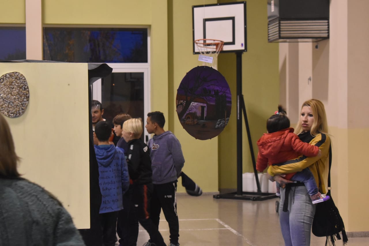 c122bd4b-6ece-483f-bf30-f3af3f4881df