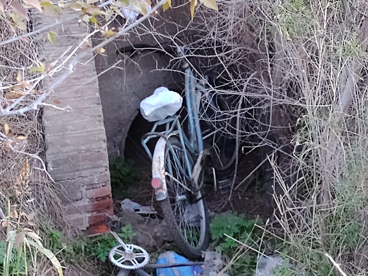 9c4313b0-753e-4e70-b799-c33fb4ad1e62