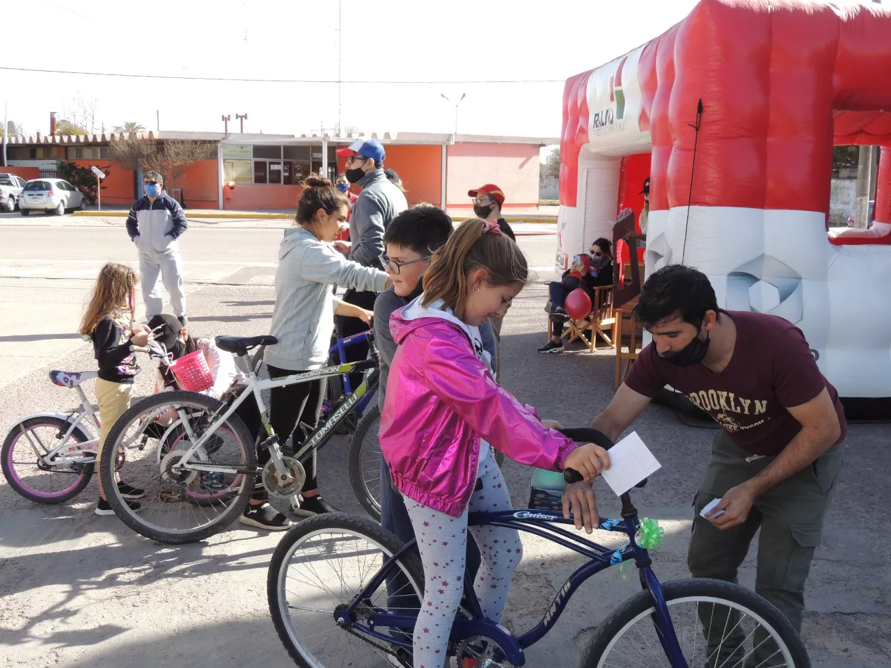 b442e613-75b8-49bf-9425-a5243f7bbbbb