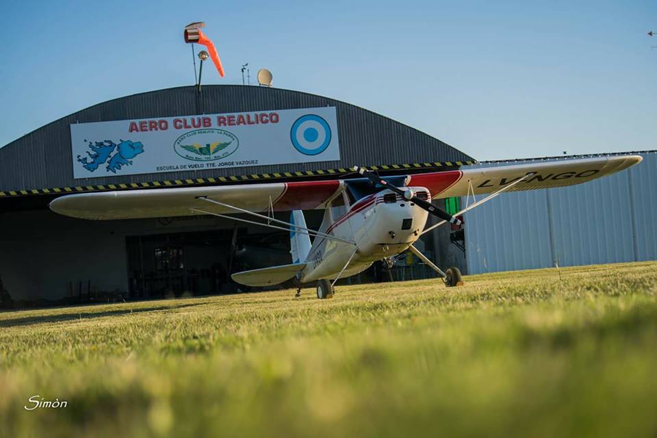 29790059_784457768406621_1962802941804926281_n