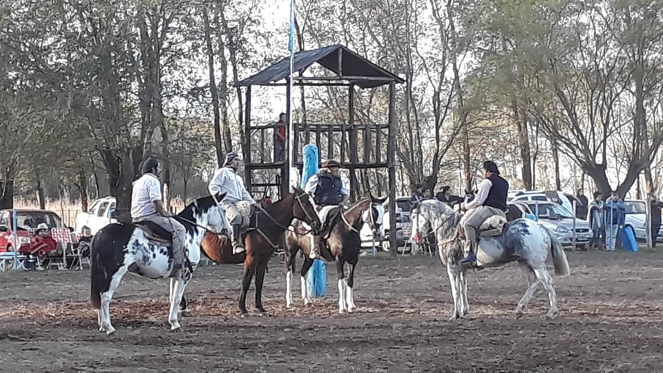 60986344_2464004726944518_1596683173511561216_n