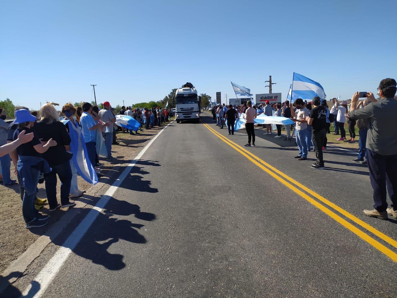 ecfa1041-813e-47d3-98dd-a475fce8d33e