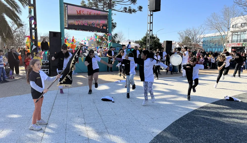 NIÑOS 19 (FILEminimizer)