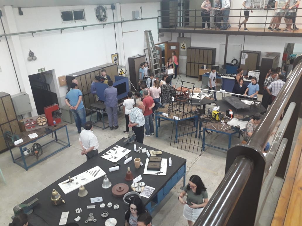 c793d4af-4dc2-4df5-a297-98393f6fb000