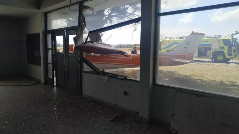 incidente-avioneta-aeroclub-aeropuerto-neuquen