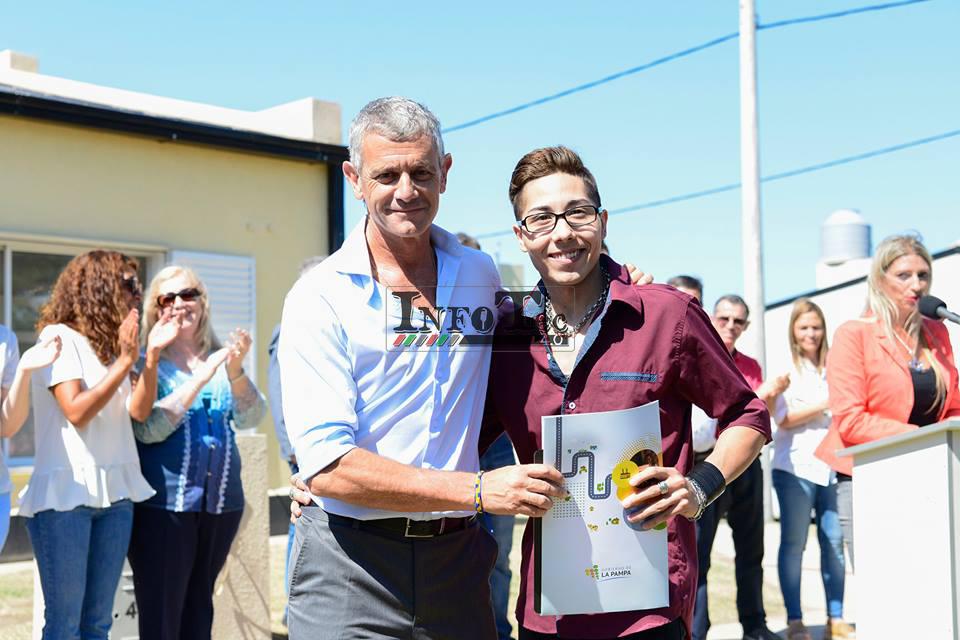 49560098_1908567699272054_2930138169502334976_n