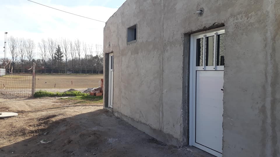 Obra vestuarios avance 6