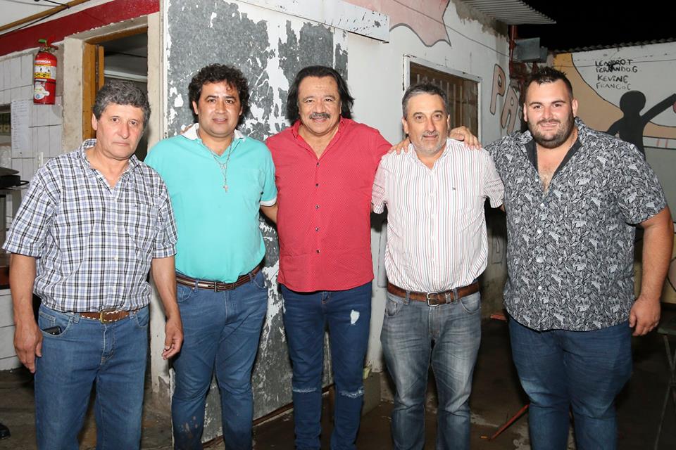 49900448_606392303123141_6535067270878593024_n