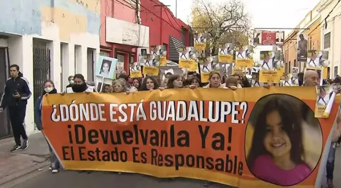 Guadalupe Lucero marcha