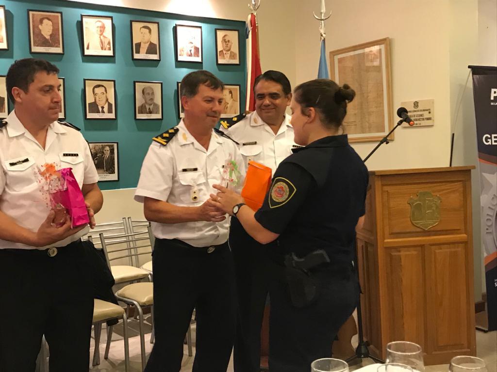 4376d076-ad98-4bc5-a7b1-e1b52e910967