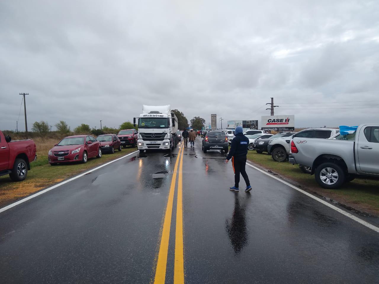 982490d7-d2ad-4b99-8779-bff8e01b8d88