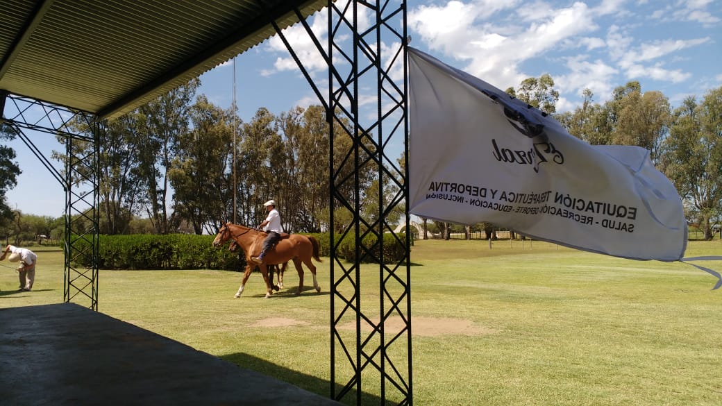 cad77482-5f72-41dc-9608-eb59ca79a0bc