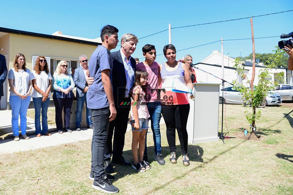 49619817_1908567559272068_4176632086477668352_n