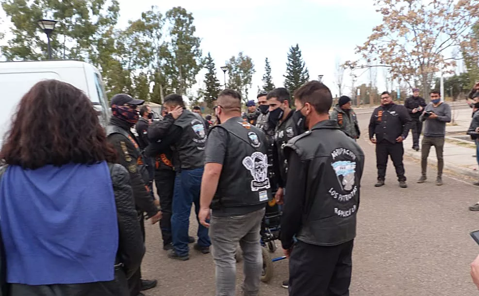 cac8a3f1-3d52-456a-96c4-bb086327fe7a