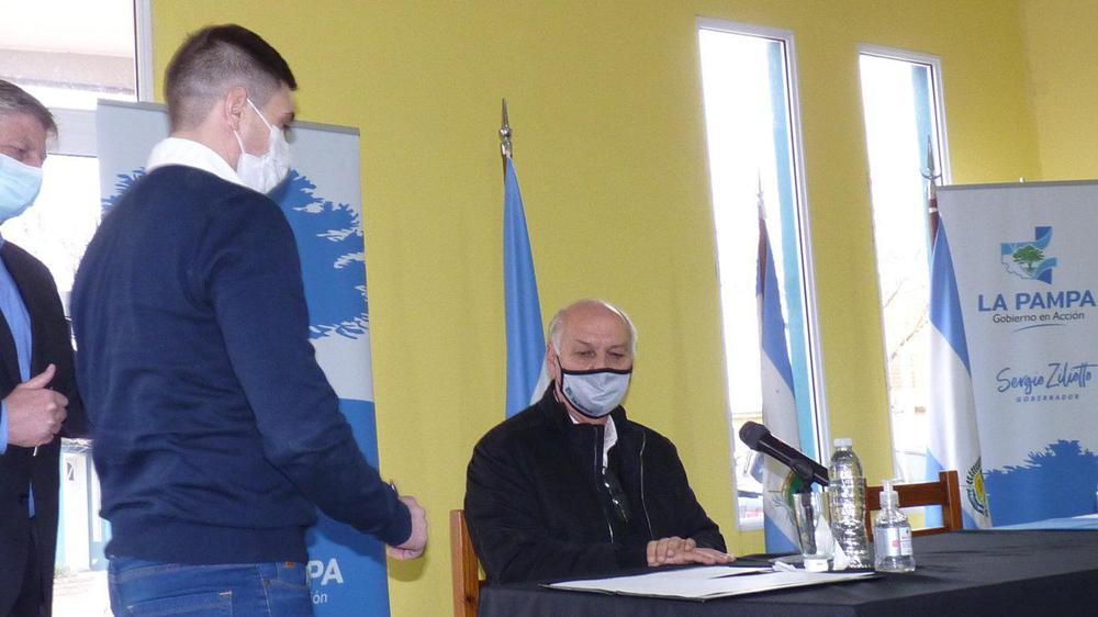 P1090717 (FILEminimizer)