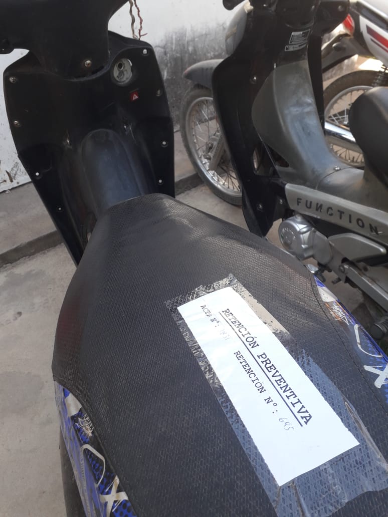 e9a9785e-a4df-4ae5-9f57-5ced80580ea1