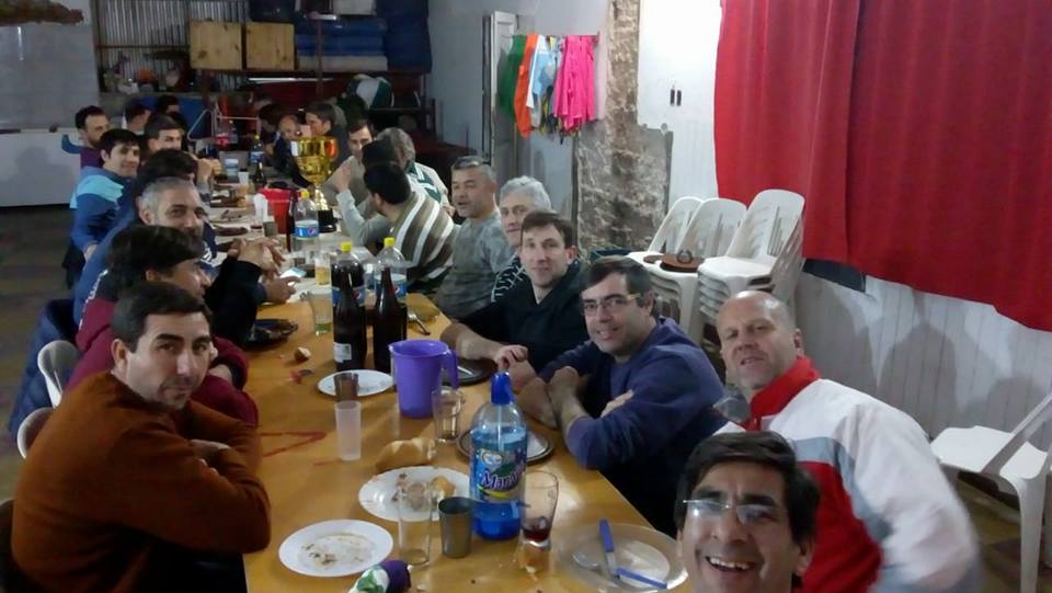 39284475_2053138084697853_6319083566110081024_n