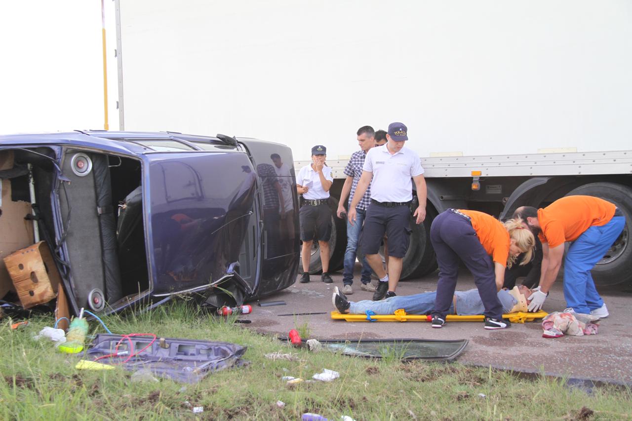 ebf90597-caac-40b6-9210-6af2ea73f43a