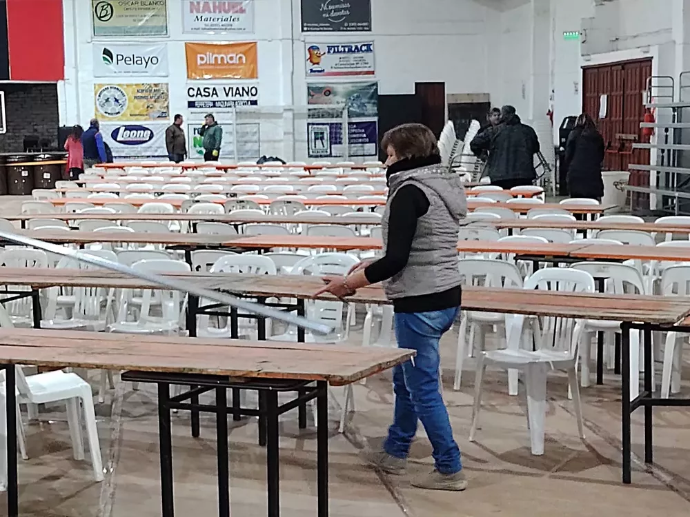 8854b589-7fc5-4dfe-8b0d-1f95339c9370