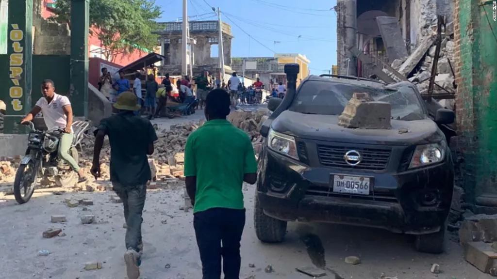 210814104409-01-haiti-quake-0814-super-169