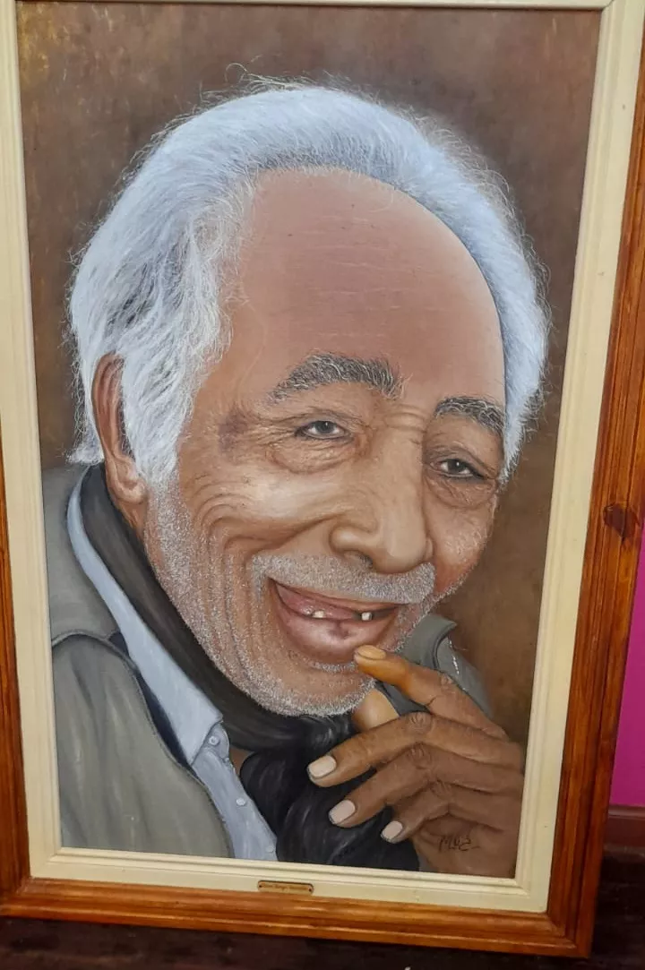 0f5bdf1e-0f58-4195-91ee-b6a9f9ca1559