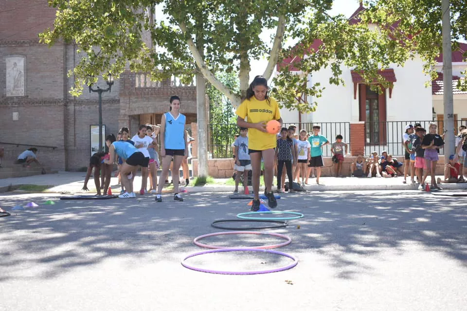 325298561_869399610874229_9062746773950499429_n