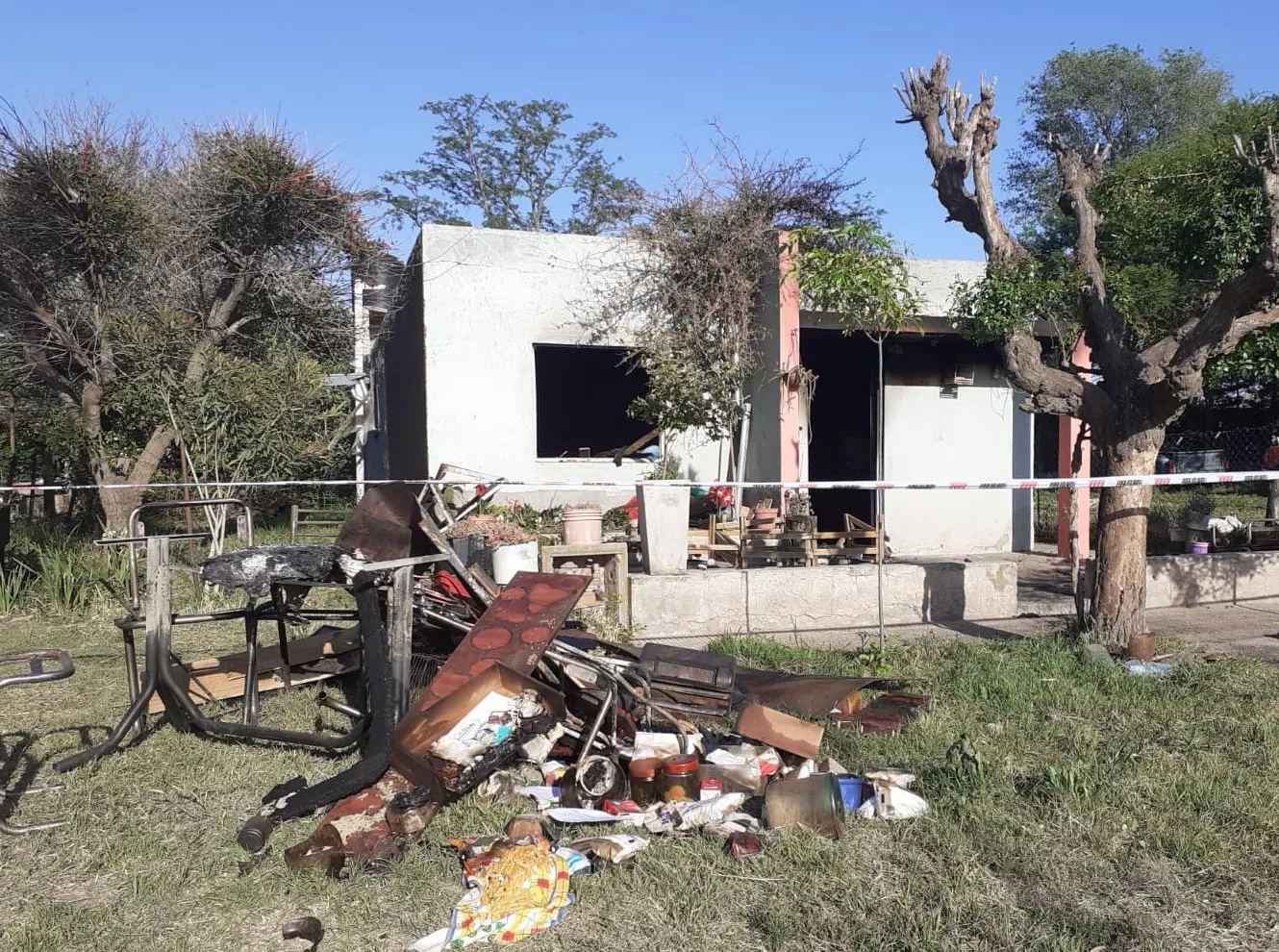 CASA INCENDIADA lUIGGI 3