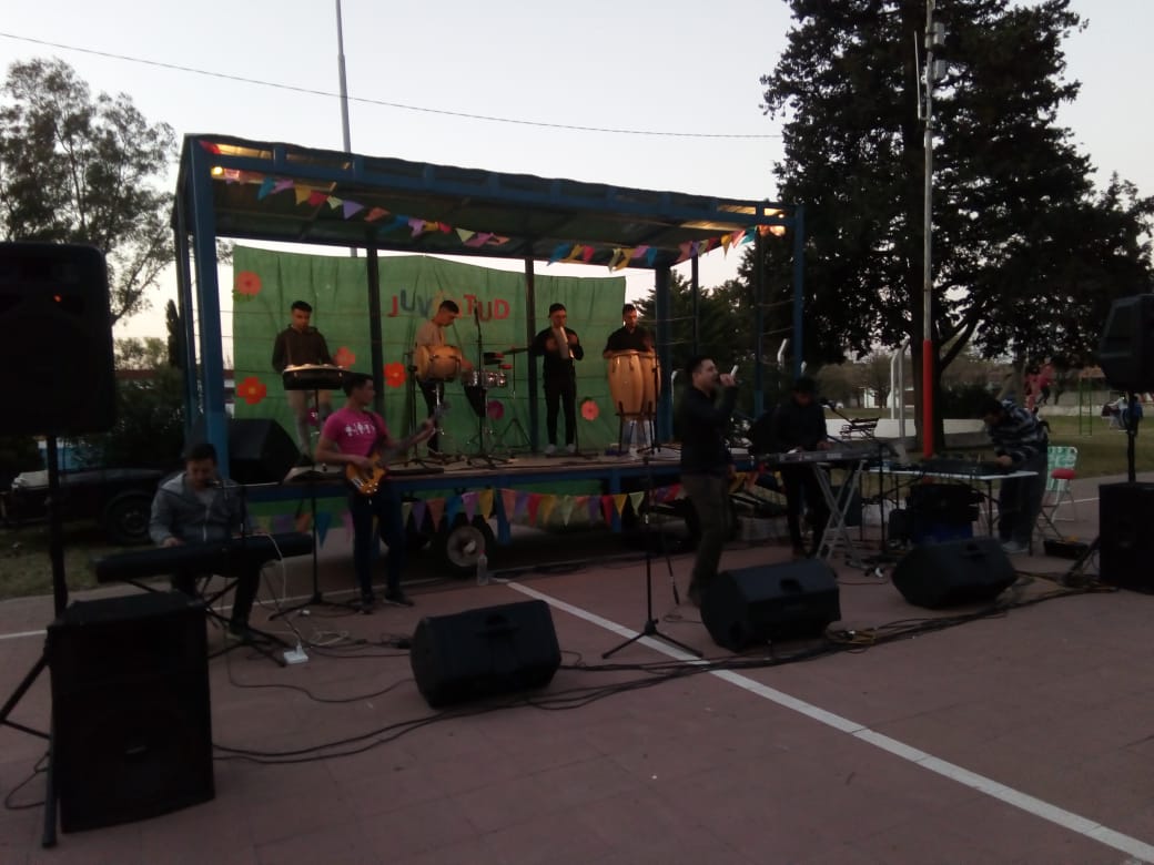 ea0c5ea5-ed4e-41ae-999a-b3425b54b093