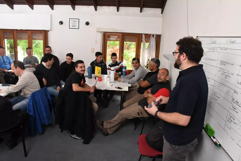 309464_resize-of-gus_3188