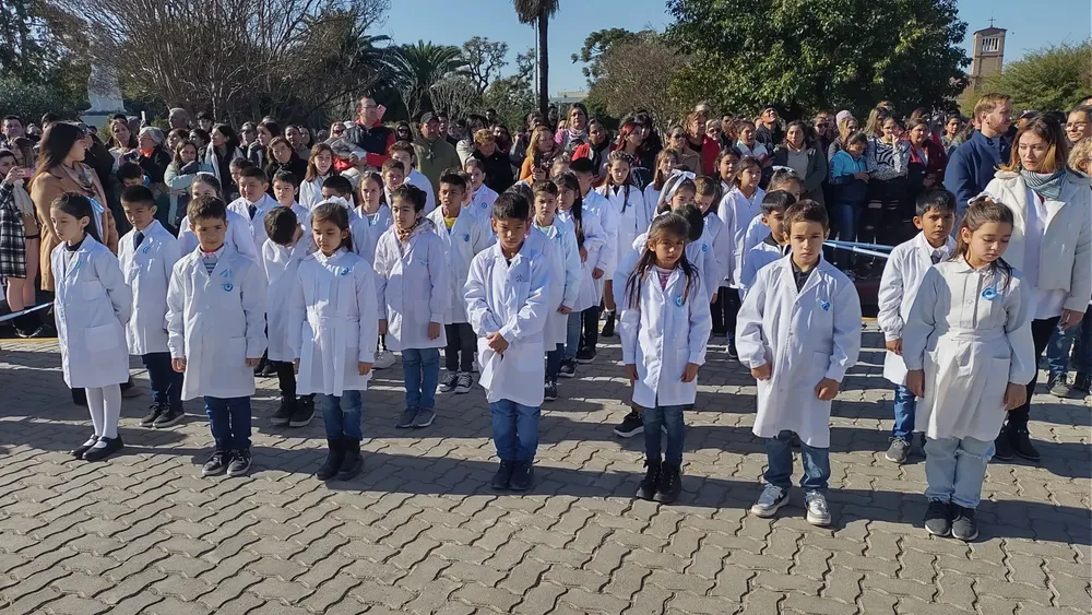 bandera 2023 10 (FILEminimizer)