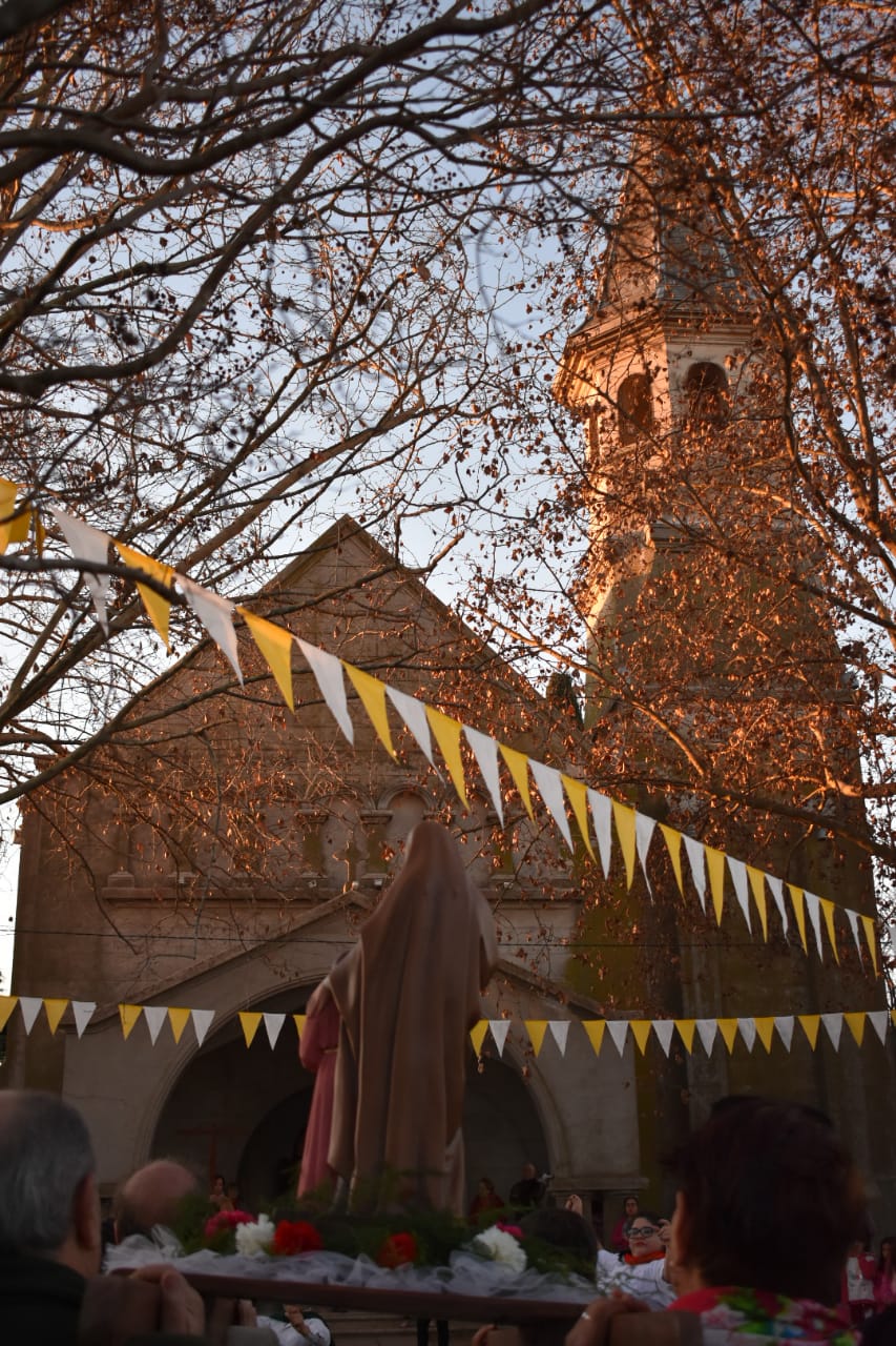 e6d7e3a9-498c-473b-8237-b88db22b8b39