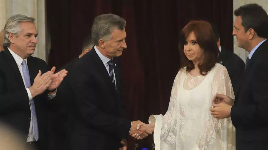 cristina-kirchner-y-mauricio-macri-1346217
