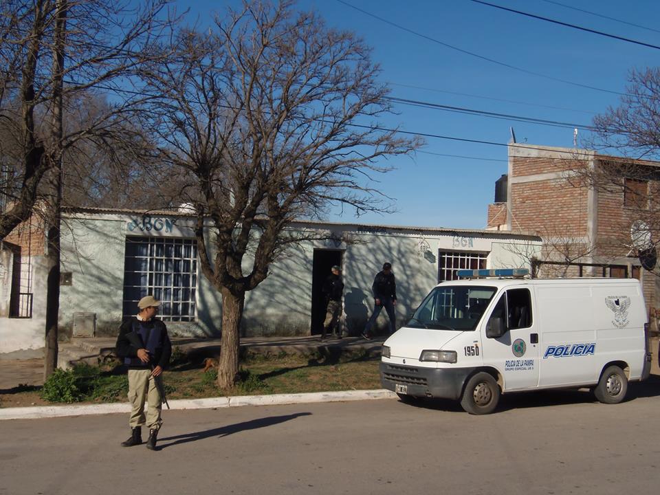 40122724_1970836959622868_9131014451690995712_n